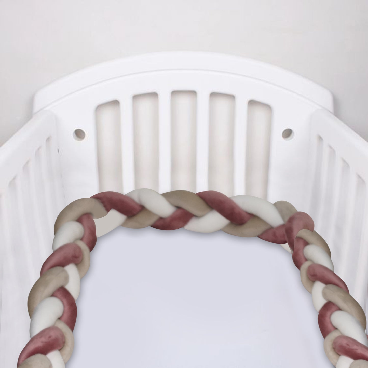 Braided Crib Bumper 220 cms, Knot cushion for baby bedding. Safe cot bumper for newborn. Color braided bumper. Crib Bumper, Decorative Pillow, Crib Bedding, Bumper Pad, Baby Bedding, (Cream & Gold)