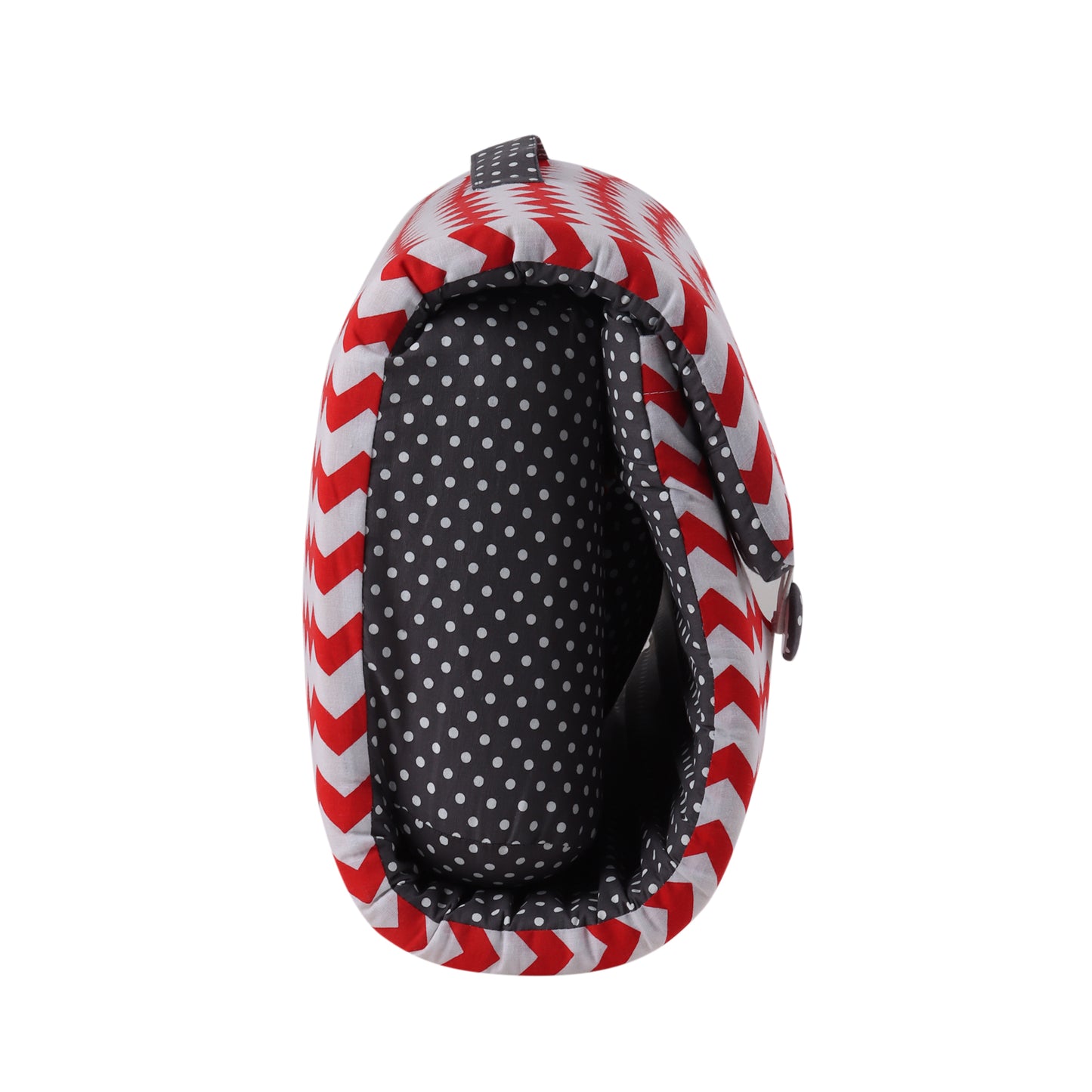Cotton Bed in A Bag /Portable Baby Bed with pillow, Travel Bedding Set, Travel Friendly Infant Sleeping Bedding Set, Baby Sleeping Nest. Sleeping Bag for Kids Style Red Chevron