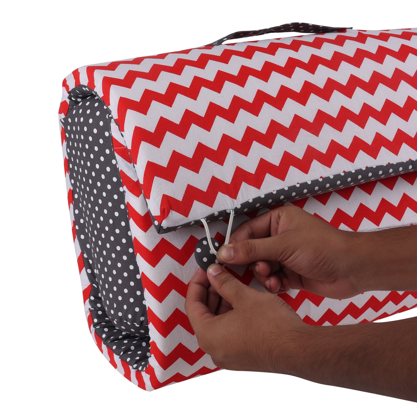 Baby portable bed or Baby Bed in a bag (Red zig zag)